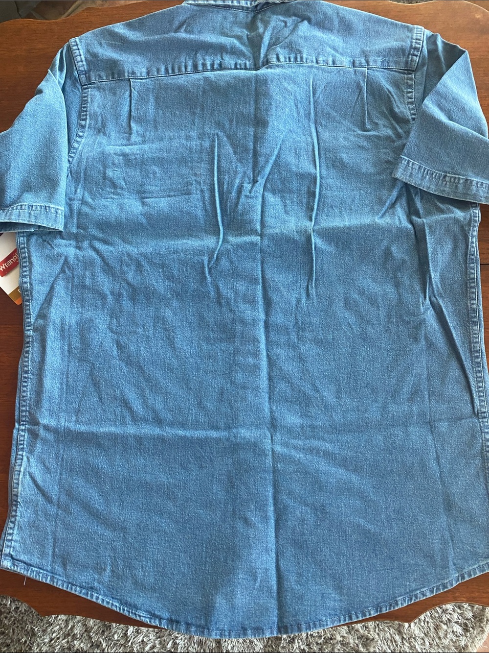 Wrangler Light Blue Short-Sleeve Denim Button-Up Shirt - Picture 6 of 8